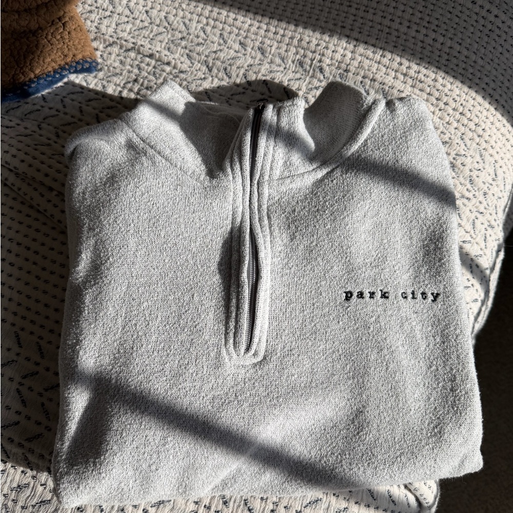 park city gray zip sweatshirt